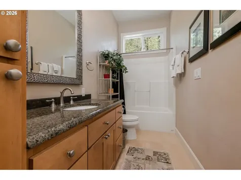 33391 Howe Lane Creswell OR 97426