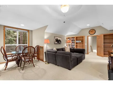 9920 SE Bull Run Road Corbett OR 97019