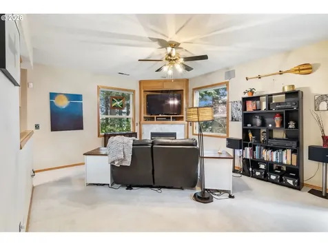 3148 NE Rocky Butte Lane Portland OR 97220