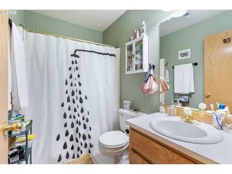 3148 NE Rocky Butte Lane Portland OR 97220