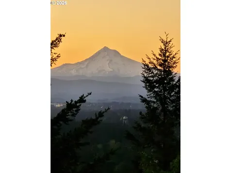 3148 NE Rocky Butte Lane Portland OR 97220