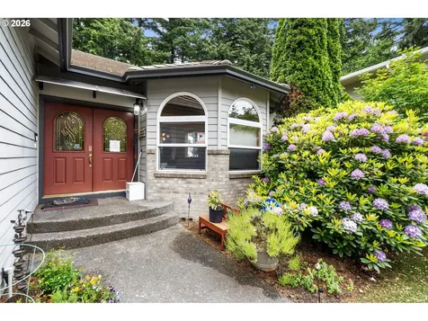 3148 NE Rocky Butte Lane Portland OR 97220