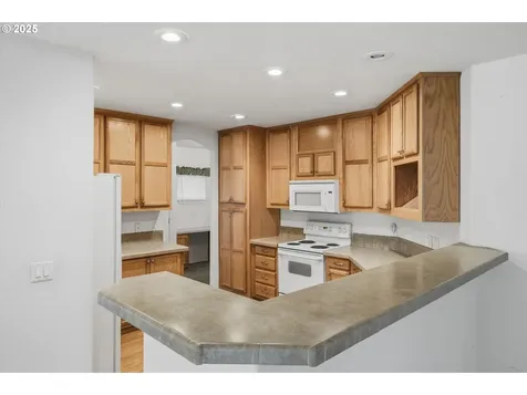 24702 E Cedar Hill Terrace Welches OR 97067