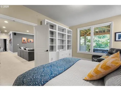 9641 SE Nicholas Drive Happy Valley OR 97086