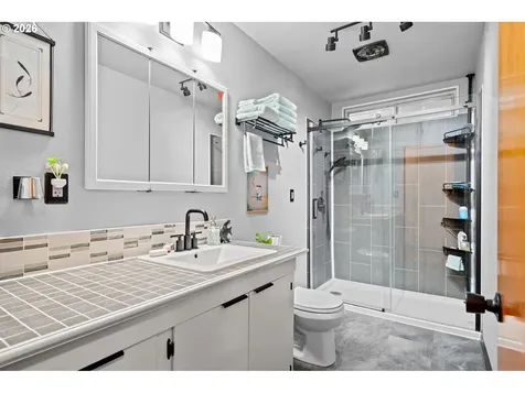 8590 SE 155th Avenue Happy Valley OR 97086