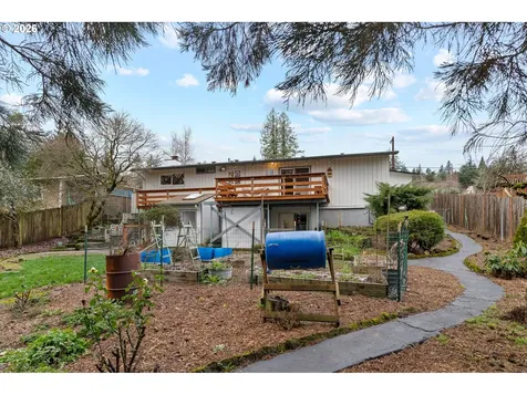 8590 SE 155th Avenue Happy Valley OR 97086