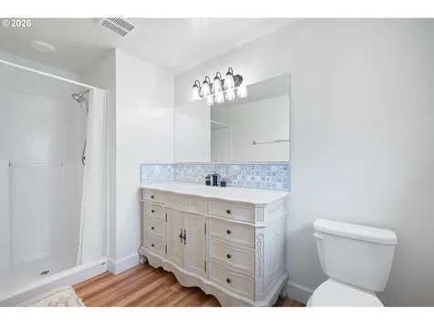 976 Sandy Bend Road Castle Rock WA 98611