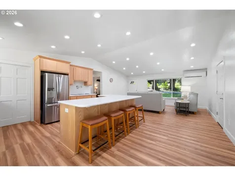 976 Sandy Bend Road Castle Rock WA 98611