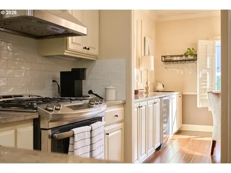 2120 NW Fargo Loop Camas WA 98607