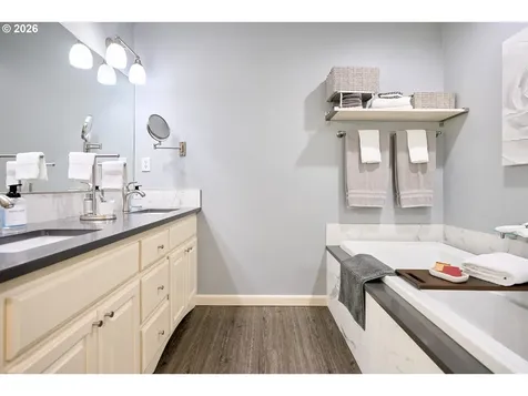 2120 NW Fargo Loop Camas WA 98607