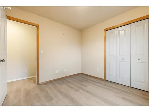 18462 SE Langensand Road Sandy OR 97055