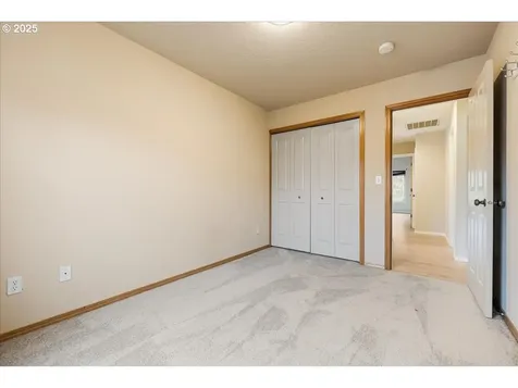 18462 SE Langensand Road Sandy OR 97055