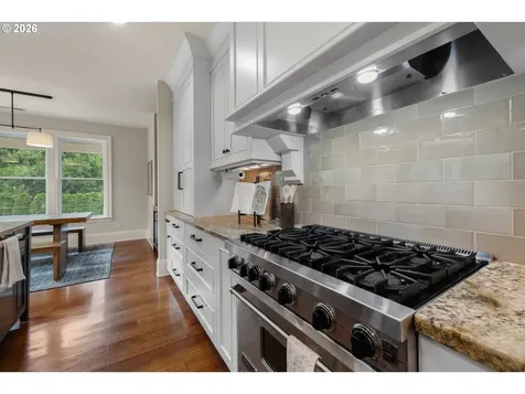 6330 SW Sweetbriar Court Portland OR 97221