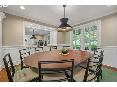 6330 SW Sweetbriar Court Portland OR 97221