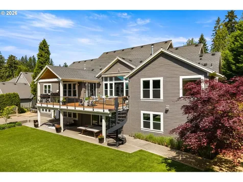 6330 SW Sweetbriar Court Portland OR 97221