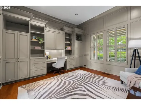 6330 SW Sweetbriar Court Portland OR 97221