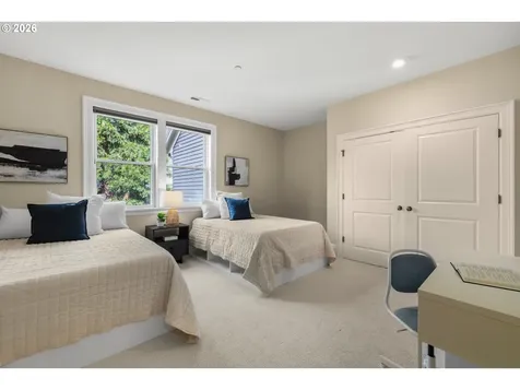 6330 SW Sweetbriar Court Portland OR 97221