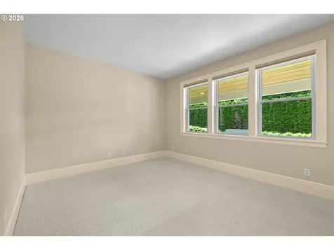 6330 SW Sweetbriar Court Portland OR 97221