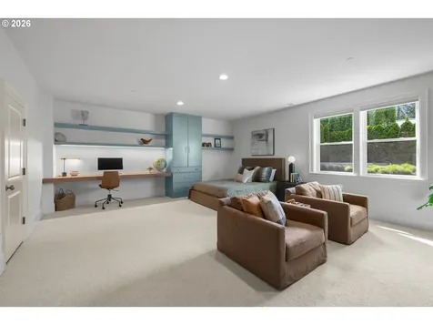 6330 SW Sweetbriar Court Portland OR 97221