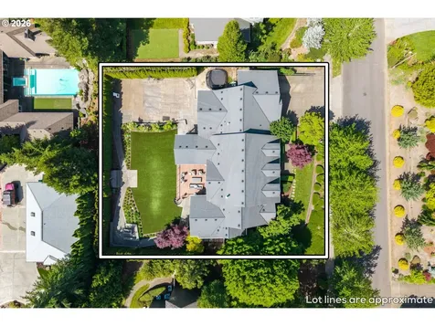 6330 SW Sweetbriar Court Portland OR 97221