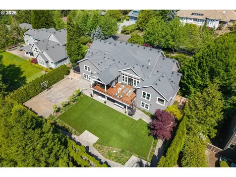 6330 SW Sweetbriar Court Portland OR 97221