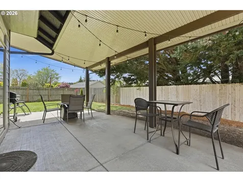 301 SW Bell Drive Dallas OR 97338