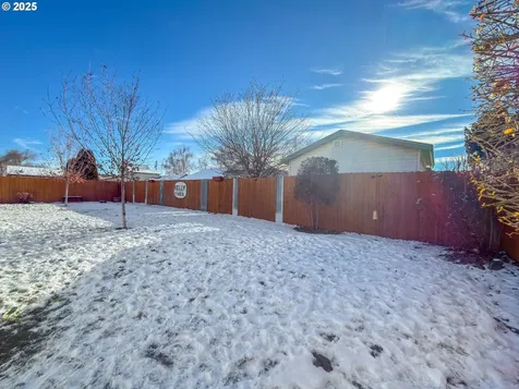 855 F Street Baker City OR 97814