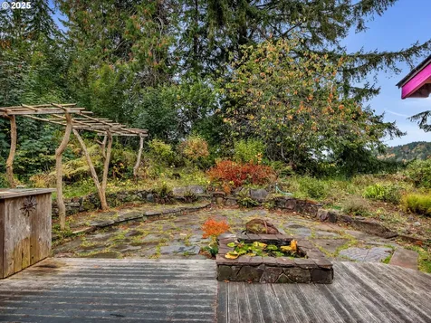 44072 Anderson Lane Astoria OR 97103