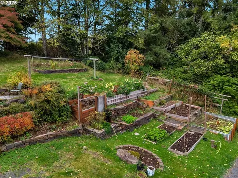 44072 Anderson Lane Astoria OR 97103