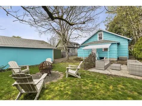8650 SE Ellis Street Portland OR 97266
