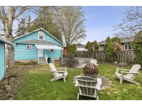8650 SE Ellis Street Portland OR 97266