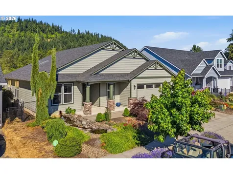 2301 Robbins Way Lebanon OR 97355