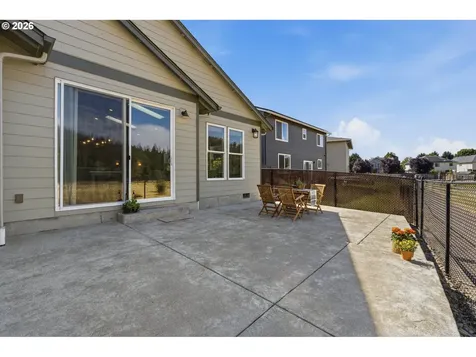 2301 Robbins Way Lebanon OR 97355