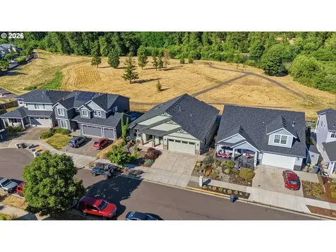 2301 Robbins Way Lebanon OR 97355