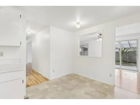 15811 NE 35th Street Vancouver WA 98682