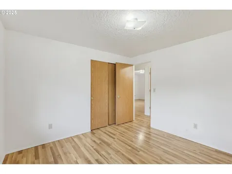 15811 NE 35th Street Vancouver WA 98682