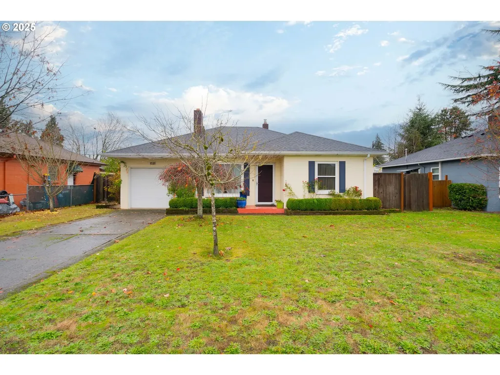 8518 Mount Olympus Avenue Vancouver WA 98664