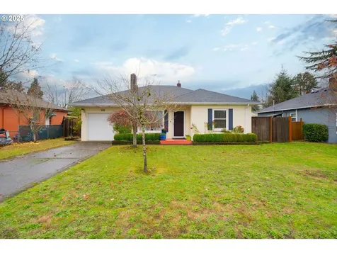 8518 Mount Olympus Avenue Vancouver WA 98664