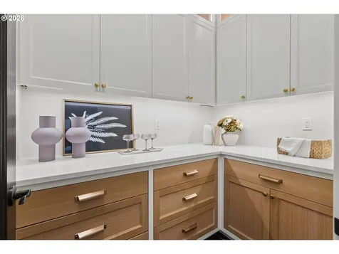 2147 Glenmorrie Lane Lake Oswego OR 97034