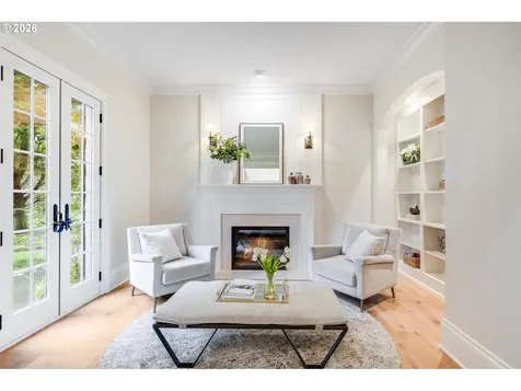 2147 Glenmorrie Lane Lake Oswego OR 97034