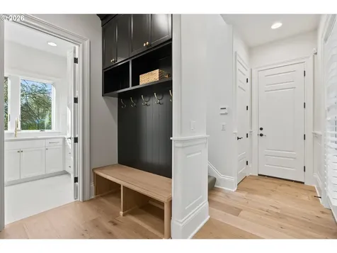 2147 Glenmorrie Lane Lake Oswego OR 97034