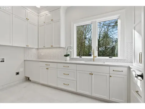 2147 Glenmorrie Lane Lake Oswego OR 97034