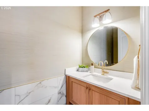 2147 Glenmorrie Lane Lake Oswego OR 97034