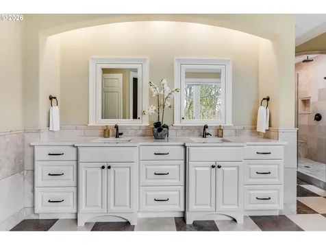 2147 Glenmorrie Lane Lake Oswego OR 97034