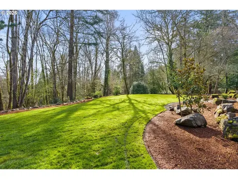 2147 Glenmorrie Lane Lake Oswego OR 97034