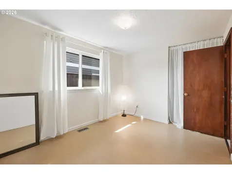 7134 N Greenwich Avenue Portland OR 97217