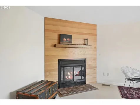 7134 N Greenwich Avenue Portland OR 97217
