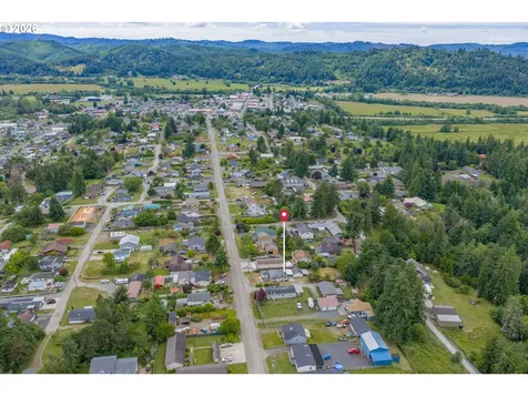 1923 Maple Street Myrtle Point OR 97458