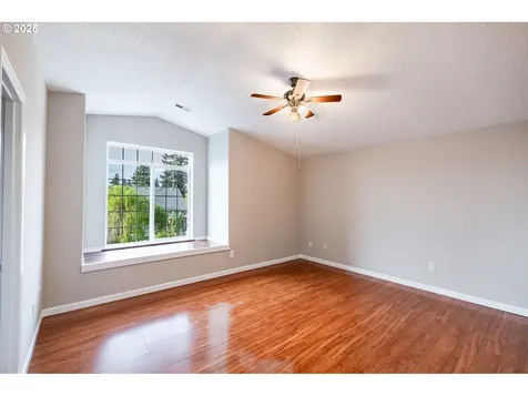 7220 SE Ogden Street Portland OR 97206