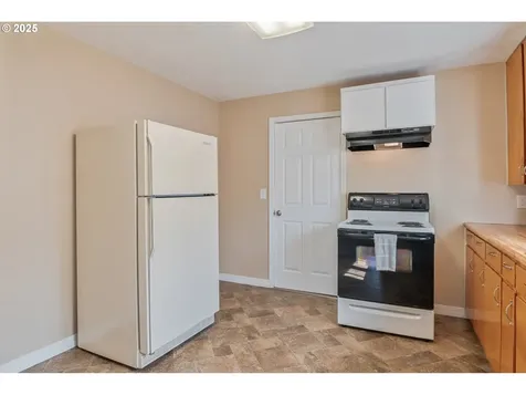 4656 Ocean Beach Highway Longview WA 98632